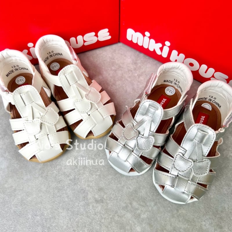Dječje sandale s Velcro kopčom (unisex; gornji dio: umjetna koža; potplat: gumeni; za djecu 1–6 godina)