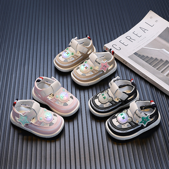 12–36 hónapos gyerekeknek szandál, cartoon mintázat, Velcro-zár, csúszásmentes talp