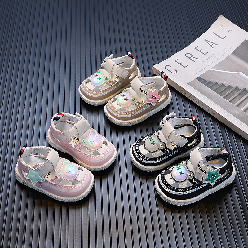 12–36 hónapos gyerekeknek szandál, cartoon mintázat, Velcro-zár, csúszásmentes talp