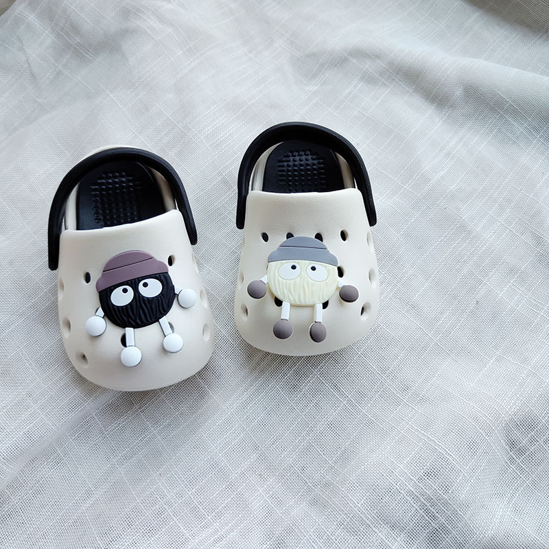 Detské EVA plážové topánky - Crocs-štýl, Dizajn Princezna Pčela, Unisex, pre vek 4-6 rokov, Leto 2025