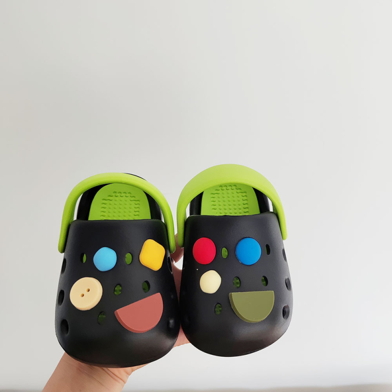 Detské EVA plážové topánky - Crocs-štýl, Dizajn Princezna Pčela, Unisex, pre vek 4-6 rokov, Leto 2025