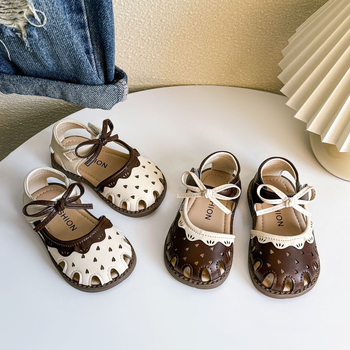 Hercegnői szandálok lányoknak — műbőr felsőrész, talp marha ín, Velcro-zár, 1–3 és 4–6 éveseknek