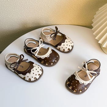 Hercegnői szandálok lányoknak — műbőr felsőrész, talp marha ín, Velcro-zár, 1–3 és 4–6 éveseknek