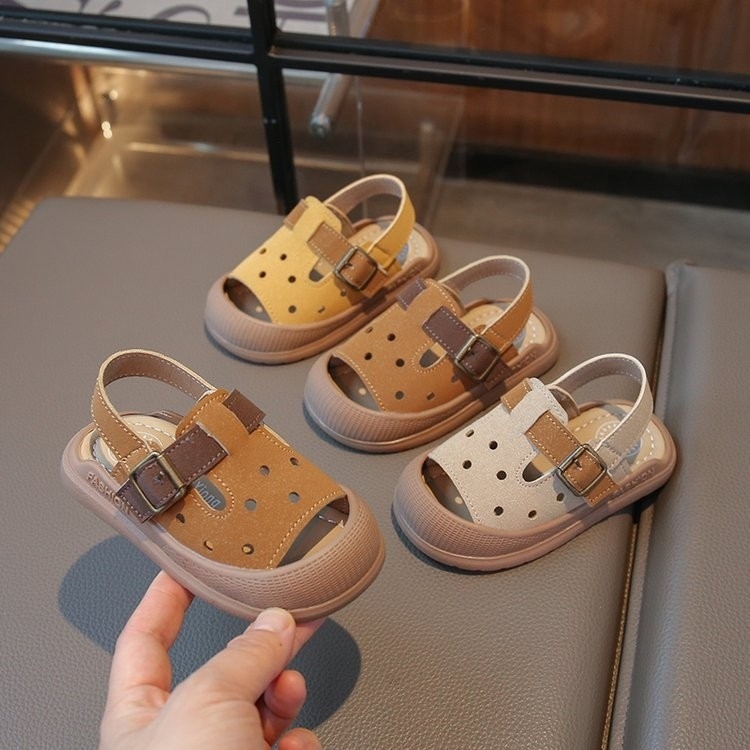 Ljetne sandale za bebe i djecu 0–3 godine, zatvoren prst, zaštita od udaraca, protuklizna mekana potplata, Velcro zatvarač, unisex