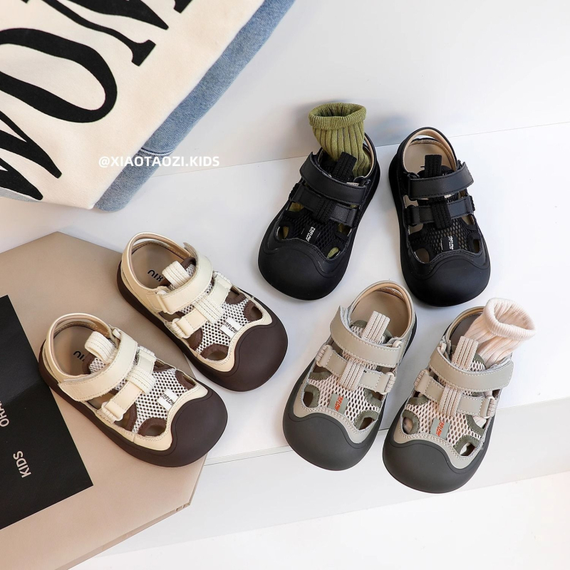 Dječje sportske sandale - unisex, gornji dio od mikrovlaknene kože, Velcro zatvaranje, gumena potplata, dob 4–12 godina