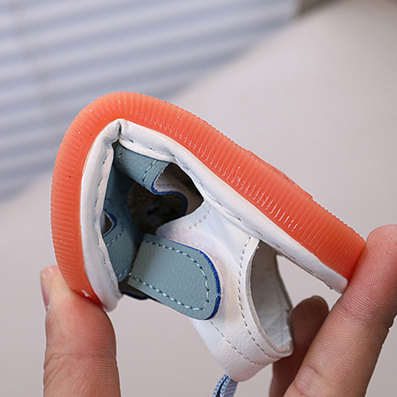 Ljetne cipele za bebe i malu djecu s mekom potplatom i zatvorenim vrhom, Velcro remen, crtani dizajn, 12–36 mjeseci
