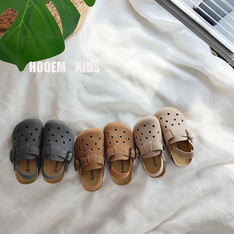 Ljetne dječje sandale u stilu Birkenstock s izrezima, ljeto 2025