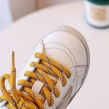 Gyermekeknek szóló, uniszex sportcipő mikroszálas bőrfelsővel, Velcro-zárás, gumitalppal, 4–6 éveseknek