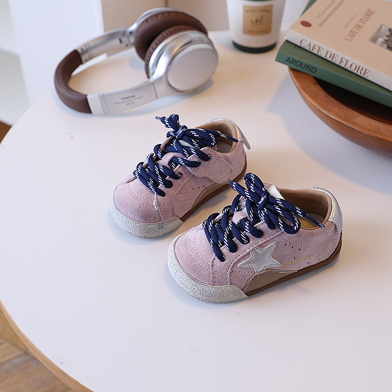 Gyermekeknek szóló, uniszex sportcipő mikroszálas bőrfelsővel, Velcro-zárás, gumitalppal, 4–6 éveseknek