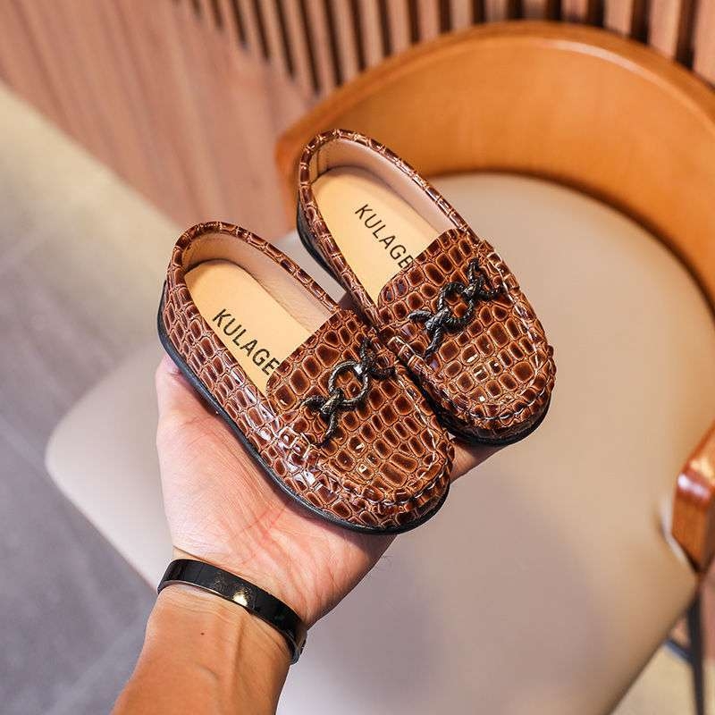 Dječji slip-on loaferi s metalnom kopčom, gornji dio od umjetne kože, gumena potplata, okrugli vrh, za djecu od 4–6 godina
