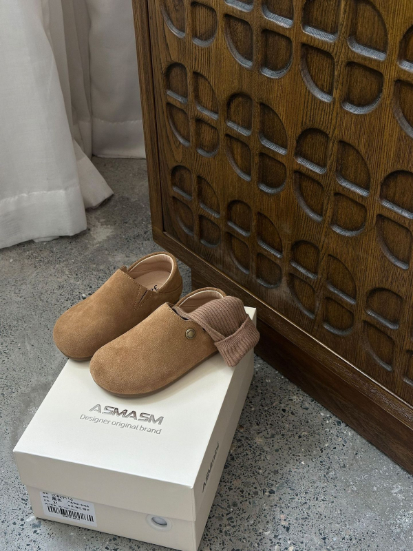 Dječje kožne cipele u Birkenstock stilu, slip-on, unisex, korejski dizajn, jesen 2025