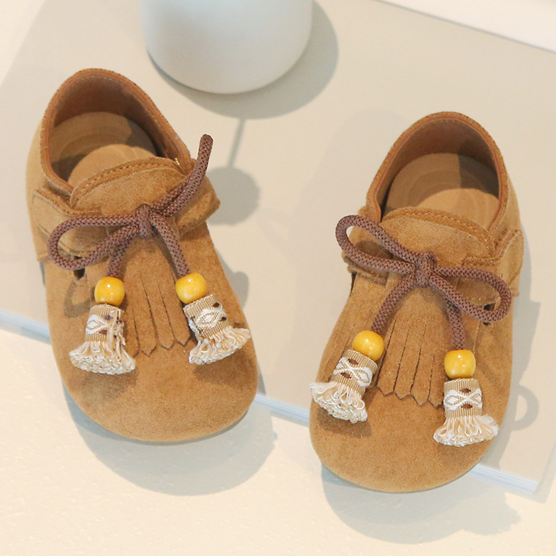 Kožni loaferi za djevojčice u Birkenstock stilu sa Velcro zatvaračem, niski gornji dio, gumeni potplat, proljeće 2026