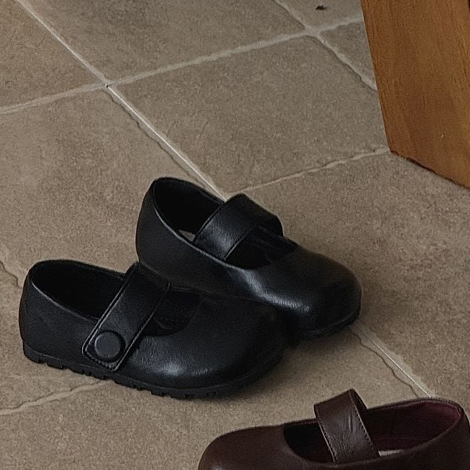 Dječje kožne tenisice s mekanim gornjim dijelom od mikrovlakna, Velcro zatvarač, potplat od prirodnog kaučuka protiv klizanja, ulošak s aktivnim ugljem antibakterijski, ručna izrada, unisex, neutralan stil