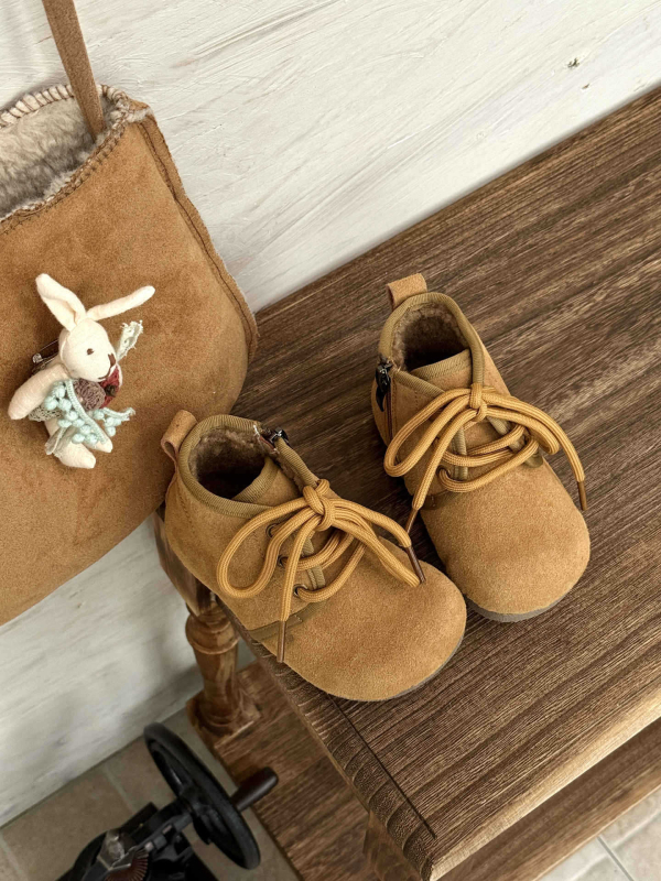 Dječje vintage čizme s bočnim zatvaračem, unisex, za djecu 4–12 godina; gornji dio od telećeg velura; lagana TPR gumenoplasta potplata; jesen‑zima