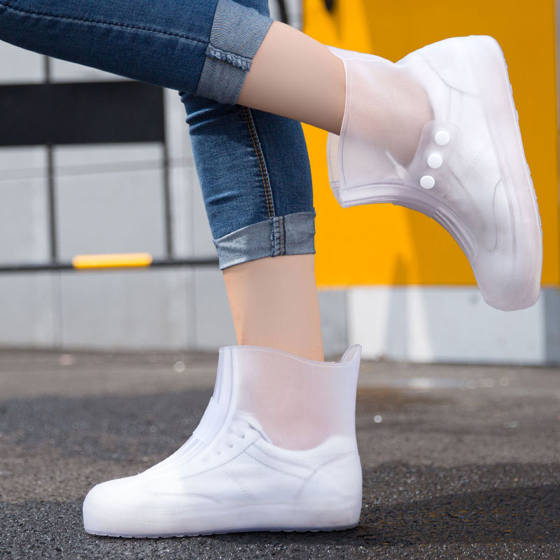 Unisex PVC čizme za kišu, Love the Rain, vodootporne, debeli đon, otporne, tople i prozračne, srednja visina štita, okrugla prst, ravna potpetica