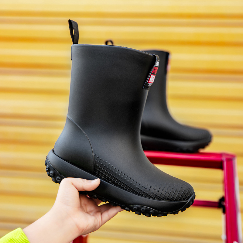 PVC čizme za kišu, srednje visine do potkoljenice, unisex za odrasle, četiri sezone, slip-on dizajn