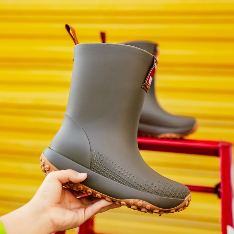 PVC čizme za kišu, srednje visine do potkoljenice, unisex za odrasle, četiri sezone, slip-on dizajn