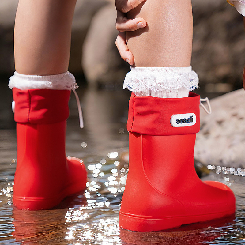 Dječje gumene čizme za kišu – Unisex, crtani stil, PVC gornji dio, niski šev, ravna peta