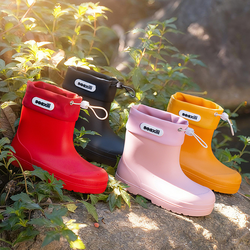 Dječje gumene čizme za kišu – Unisex, crtani stil, PVC gornji dio, niski šev, ravna peta