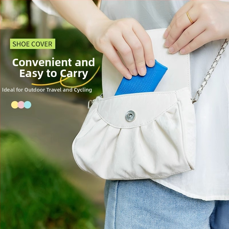 Lateksa apavu aizsargpārsegi (Materiāls: Latekss; Vienreizējai lietošanai: Jā; Drukāts logotips: Jā; Stils: Minimalistisks)