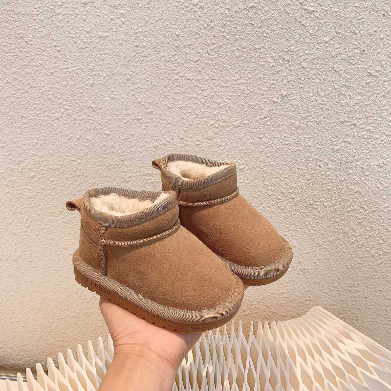 Vaikų žiemos batai - viršutinė dalis iš matotos odos (Ox velvet), vidpadis iš dirbtinės vilnos, gumos padas, Korėjiečio stiliaus, atsparūs slydimui