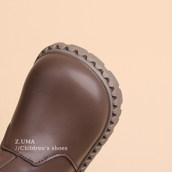 Mergaitėms Martin bateliai su PU viršumi, fleece pamušalas, šoninis užtrauktukas, atspari vandeniui guma padas, žieminis modelis