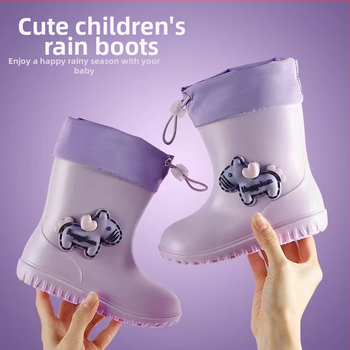 PVC gyerek esőcsizma, uniszex, középmagasságú, közepes vastagságú, 1–6 éveseknek