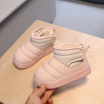 Gyerek téli bakancs csíkos mintával, műbőr felsőrész, fleece bélés, vastag PVC talp, Velcro zárás