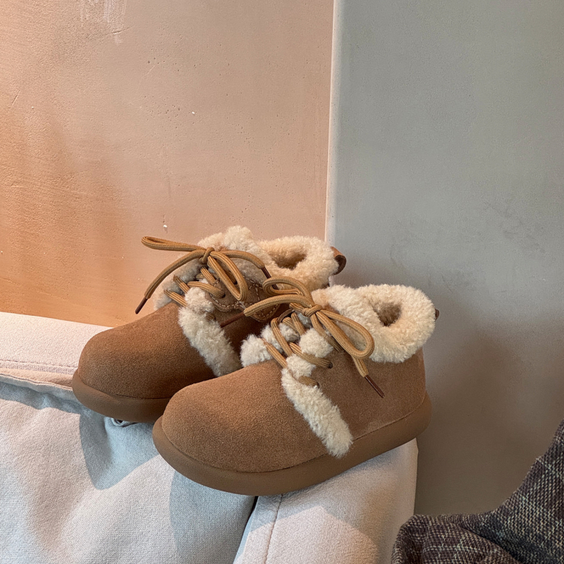 Dječje cipele: gornji dio od velura kravlje kože, podstava fleece, đon od gume, zatvarač Velcro, korejski stil, niska potpetica
