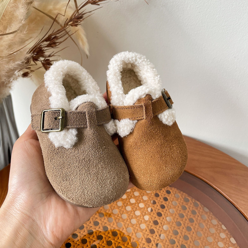 Dječje zimske loaferice s flešem, nubuk gornji dio, gumeni potplat, Velcro zatvarač, veličine 15-30