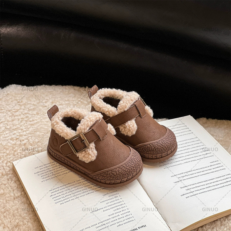 Dječje zimske loaferice s flešem, nubuk gornji dio, gumeni potplat, Velcro zatvarač, veličine 15-30