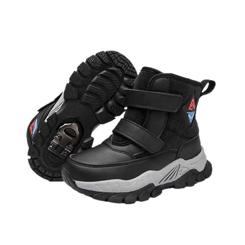 Fiúknak szánt boka csizma - fleece béléssel, magas szárú (Felső: szintetikus bőr; Talp: gumi; Tél; Kor: 4-16 év)