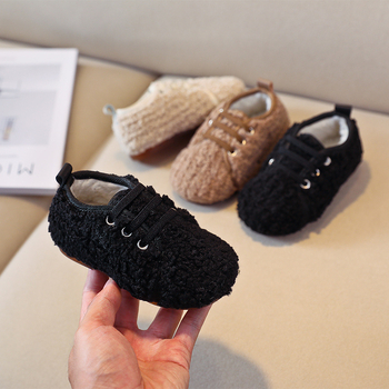 Gyerekeknek készült fleece cipő, koreai stílusú, meleg vastag bélésű, gumírozott talppal, slip-on téli modell (1–12 év)