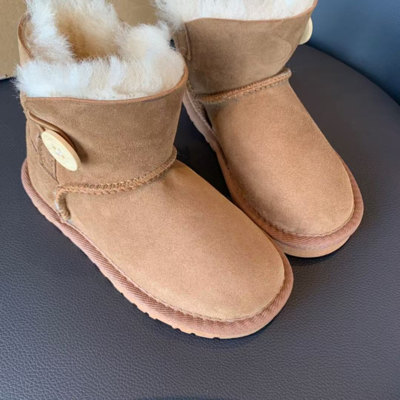 Unisex detské členkové čižmy s kožušinovou vrchnou časťou, casual štýl, zapínanie na gombík, teplé podšitie, vek 4–16 rokov