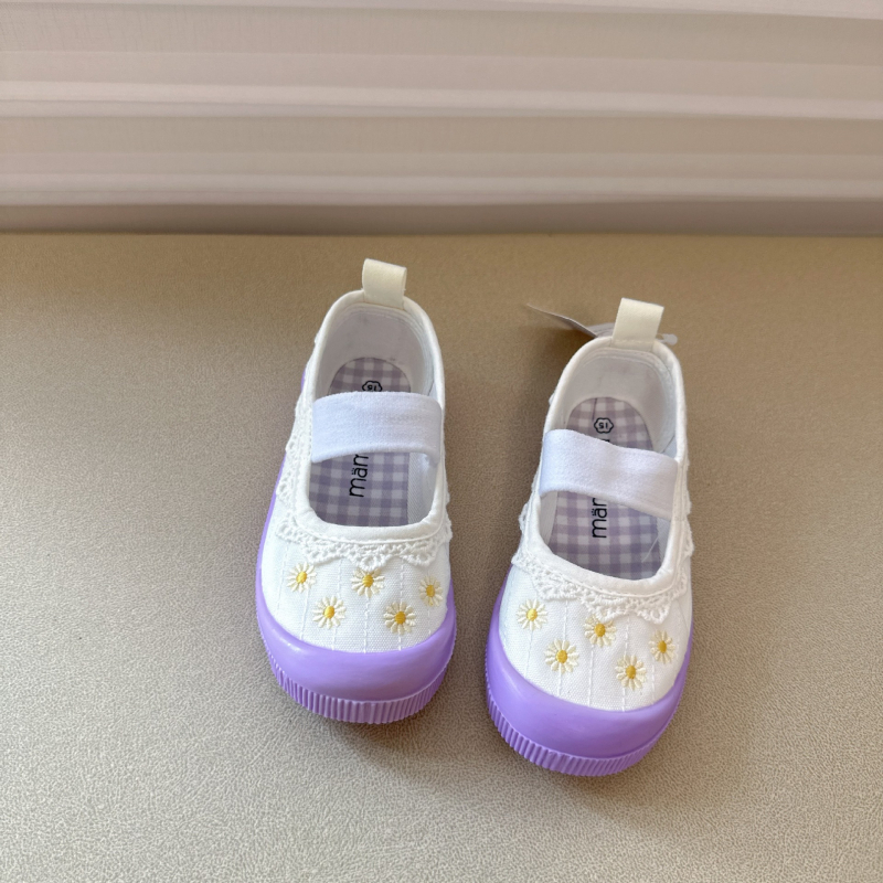 Pantofi interior pentru fete – partea superioară din canvas, talpă din plastic, închidere cu bandă elastică, model cu flori, stil japonez