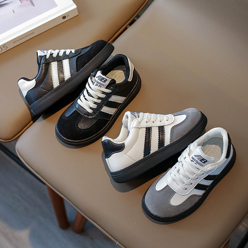 Dječje casual tenisice – jesen 2025, mekana potplata, gornji dio od mrežaste tkanine, niski profil, unisex retro školski stil