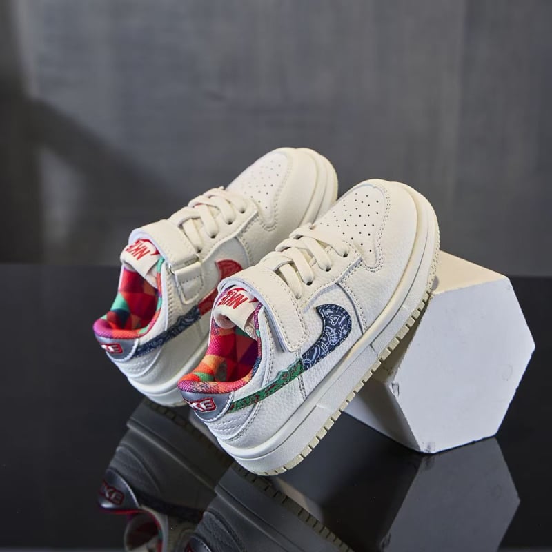 Детски спортни обувки с лепенка, микрофибърна кожа горна част, гумена подметка, нисък профил, цветово съчетание