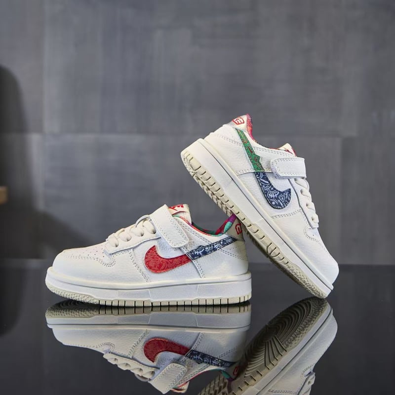 Детски спортни обувки с лепенка, микрофибърна кожа горна част, гумена подметка, нисък профил, цветово съчетание