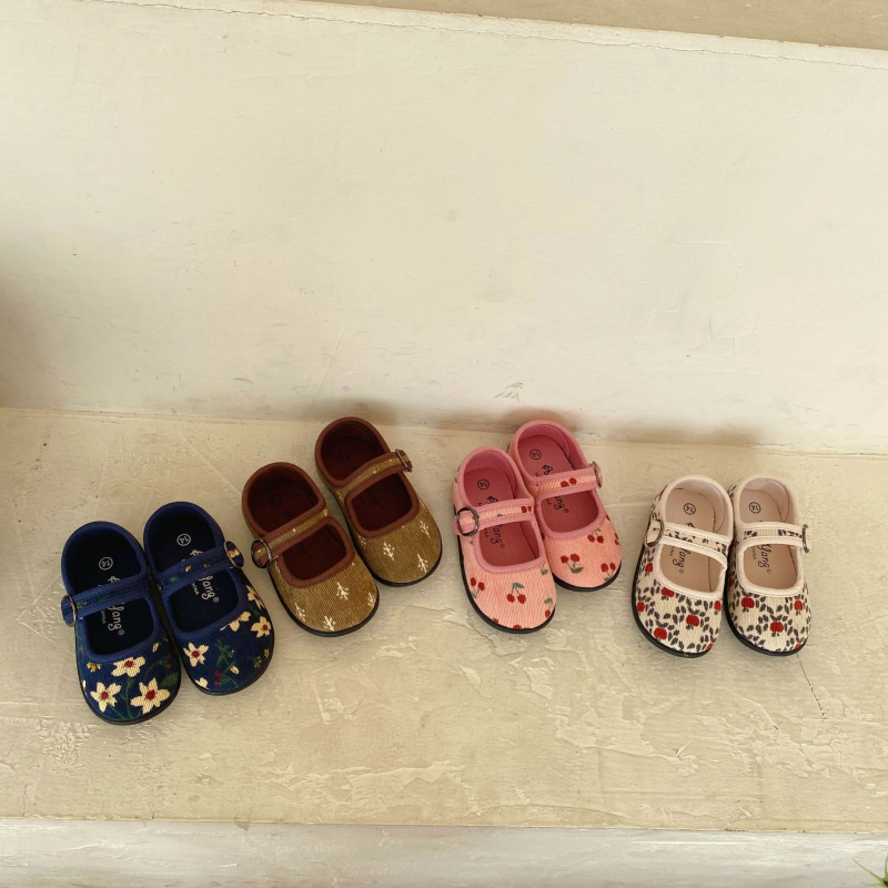 Detské topánky Corduroy s Velcro zapínaním – kvetinový vzor, priedušné, protišmykové, na jar a jeseň