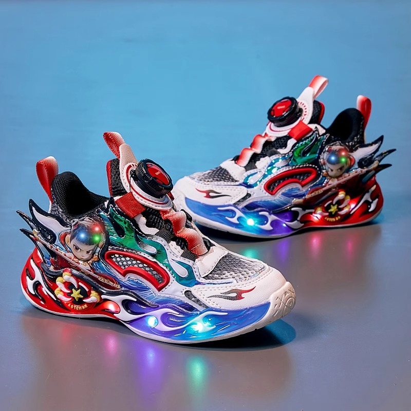 Világító gyerek futócipő, légáteresztő hálós felsőrésszel, könnyű EVA talppal, forgócsattal záródó