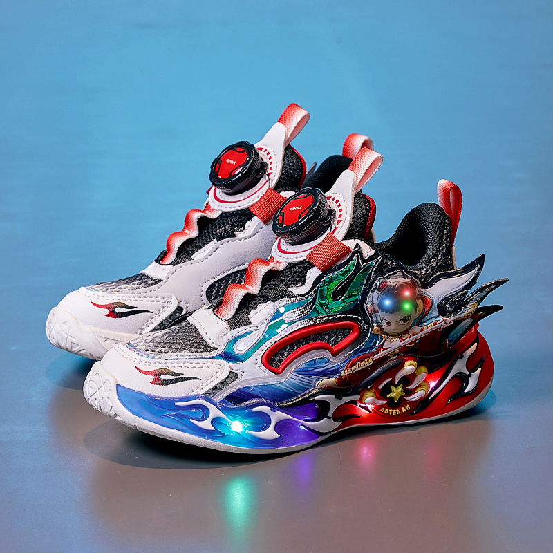 Világító gyerek futócipő, légáteresztő hálós felsőrésszel, könnyű EVA talppal, forgócsattal záródó