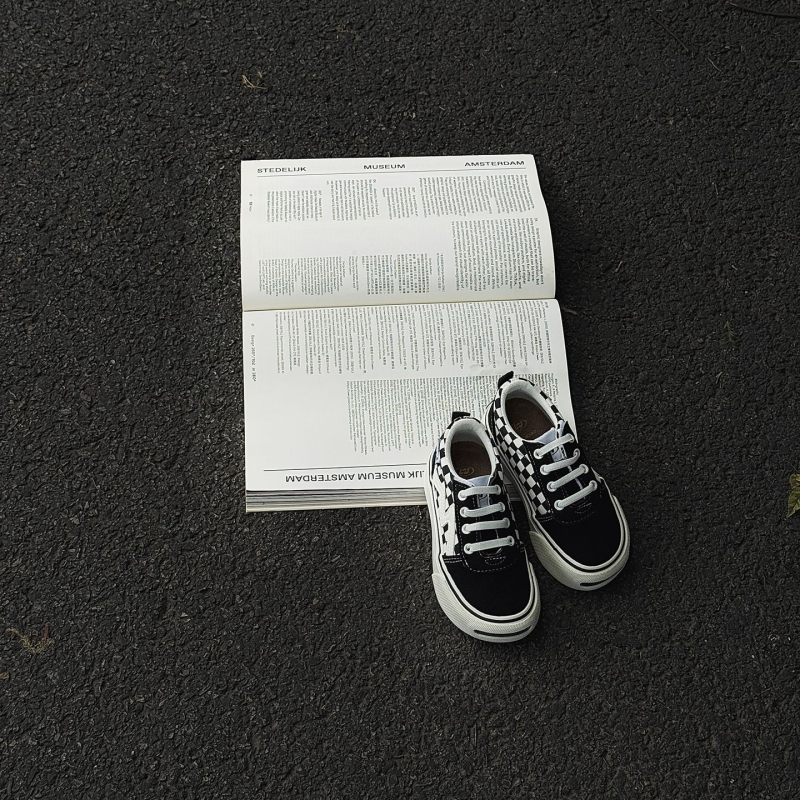 Vaikų drobės skate bateliai su Velcro užsegimu, žemas viršus, unisex; drobės viršus, guminis padas