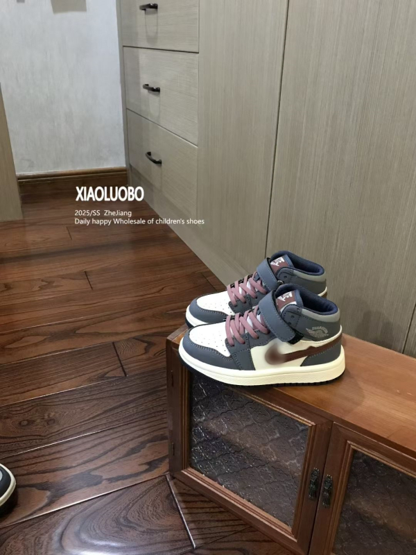 Vaikiški aukštos sportbačiai su Velcro užsegimu, anti-slip gumine padas, atsparūs dėvėjimui, pavasariui ir rudeniui