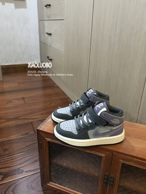 Vaikiški aukštos sportbačiai su Velcro užsegimu, anti-slip gumine padas, atsparūs dėvėjimui, pavasariui ir rudeniui