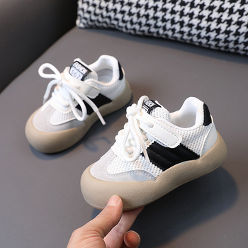 Vaikų sportiniai bateliai su plona padu, viršus iš dirbtinio PU, Velcro užsegimas, EVA įdėklas, tinklinė vidaus apdaila