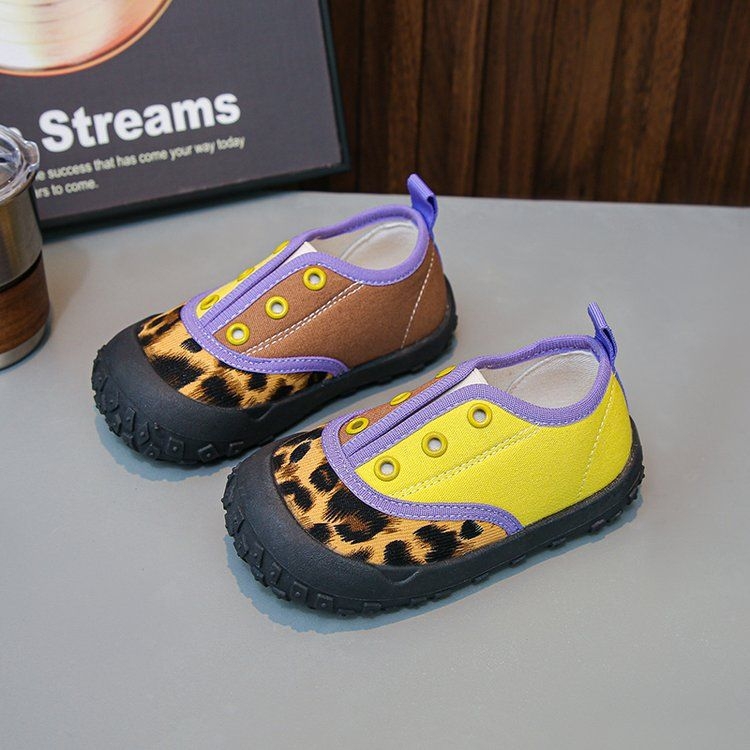 Vaikiški slip-on sportbačiai su plaid raštu, viršutinė drobė, guma padas, žemas profilis