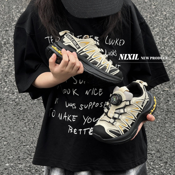 Bērnu skriešanas apavi ar elpojošu tīkla augšdaļu, griežamā sprādze, pretslīdes gumijas zole, augstuma palielinājums, universālas, rudens