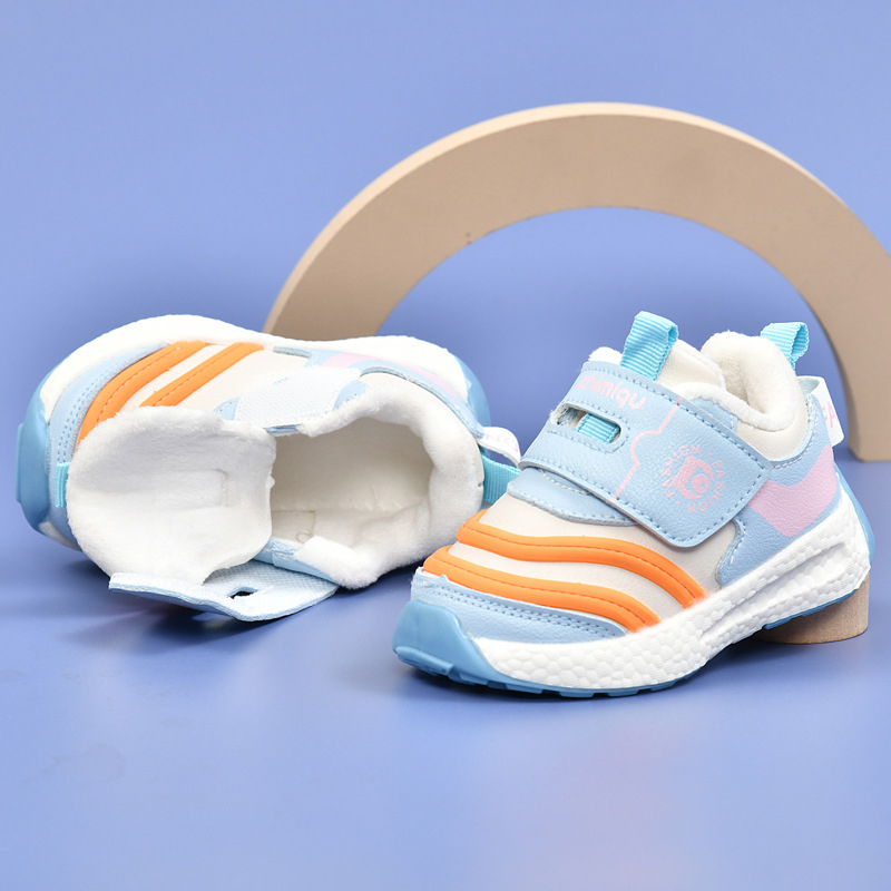 Cipelice za bebe 0–3 godine, topla fleece podstava, protuklizna meka potplat, niski vrh, Velcro zatvarač, uzorak crtani