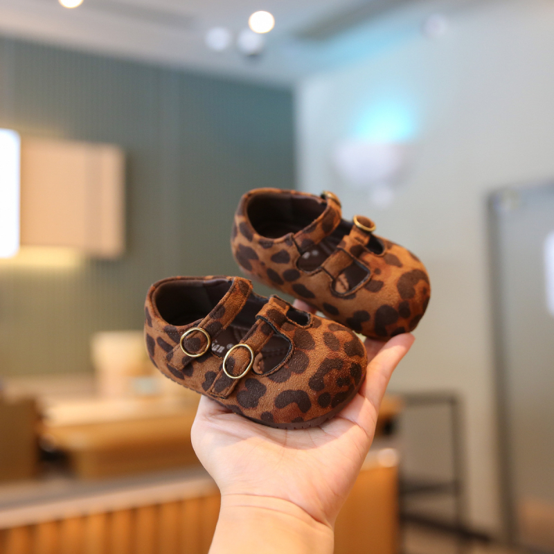 Baba bőr cipő Velcro zárással, mikroszálas felsőrész, alacsony szárú dizájn, lélegző és csúszásmentes, 12–36 hónapos korosztálynak