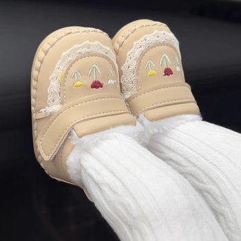 Baba járócipők lányoknak - Velcro zár, gumitalp, műbőr felsőrész, csúszásmentes és melegen tartó